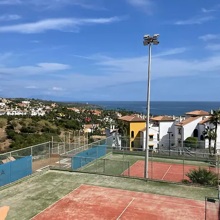 Alcaidesa Links Ii First Line Amazing Sea And Golf View Appartement San Roque (Andalucia)